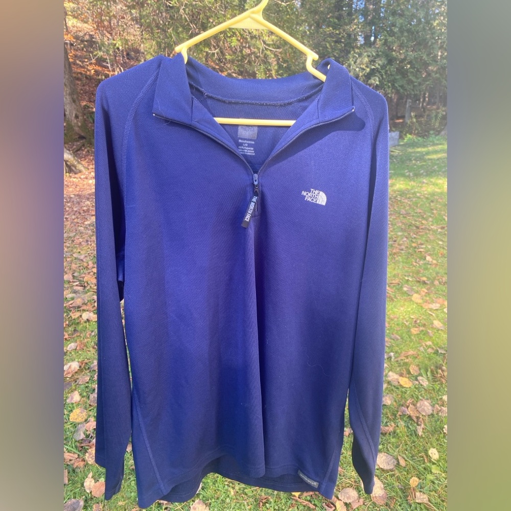 The North Face Navy Blue 1/4 Zip Pullover